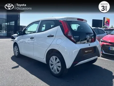 TOYOTA Aygo 1.0 VVT-i 72ch x-pro 5p MY20 occasion 2021 - Photo 2