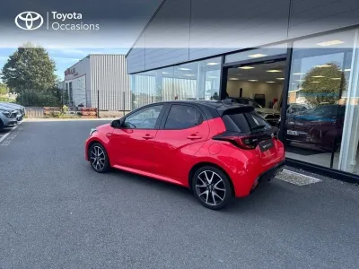 TOYOTA Yaris 116h Première 5p occasion 2021 - Photo 2