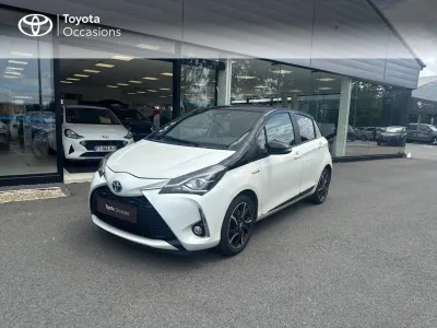 TOYOTA Yaris 100h Collection Zen Nav 5p occasion 2017 - Photo 1