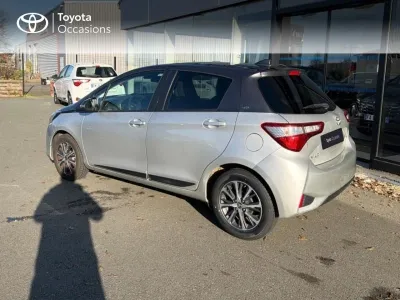 TOYOTA Yaris 110 VVT-i Design Confort Connect 5p MY19 occasion 2019 - Photo 2