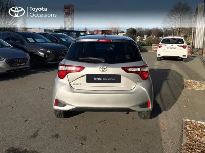 TOYOTA Yaris 110 VVT-i Design Confort Connect 5p MY19 occasion 2019 - Photo 4