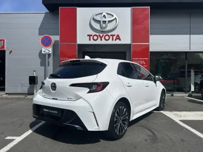 TOYOTA Corolla 1.8 140ch Design MY24 occasion 2024 - Photo 4
