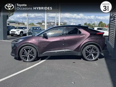 TOYOTA C-HR 1.8 140ch Collection NG23 occasion 2024 - Photo 3