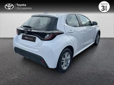 TOYOTA Yaris 120 VVT-i Dynamic Business 5p MC24 occasion 2024 - Photo 2