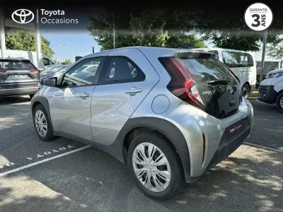 TOYOTA Aygo X 1.0 VVT-i 72ch Dynamic occasion 2022 - Photo 2
