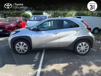 TOYOTA Aygo X 1.0 VVT-i 72ch Dynamic occasion 2022 - Photo 3