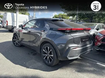 TOYOTA C-HR 1.8 140ch Design NG23 occasion 2024 - Photo 2