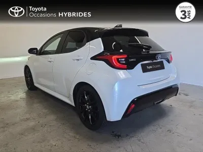 TOYOTA Yaris 116h Collection 5p MY22 occasion 2022 - Photo 2