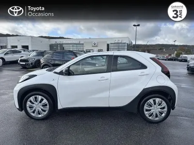 TOYOTA Aygo X 1.0 VVT-i 72ch Dynamic occasion 2023 - Photo 3