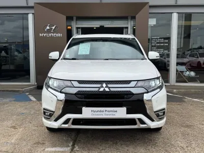 MITSUBISHI Outlander PHEV Twin Motor Instyle 4WD Euro6d-T EVAP 5cv occasion 2019 - Photo 2