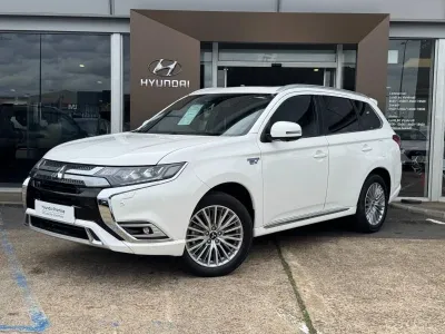 MITSUBISHI Outlander PHEV Twin Motor Instyle 4WD Euro6d-T EVAP 5cv occasion 2019 - Photo 1