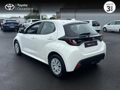 TOYOTA Yaris 120 VVT-i Dynamic Business 5p MC24 occasion 2024 - Photo 2