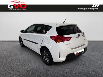 TOYOTA Auris HSD 136h Feel! occasion 2015 - Photo 2