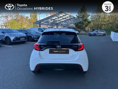 TOYOTA Yaris 116h Design 5p MY22 occasion 2022 - Photo 4