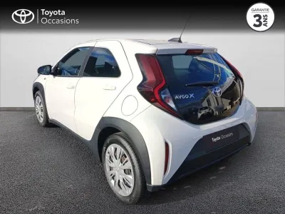 TOYOTA Aygo X 1.0 VVT-i 72ch Dynamic occasion 2022 - Photo 2