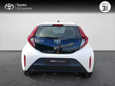 TOYOTA Aygo X 1.0 VVT-i 72ch Dynamic occasion 2022 - Photo 4