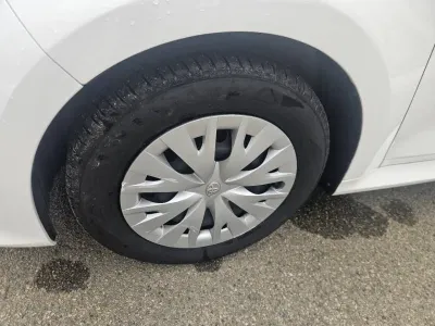 TOYOTA Yaris 116h Dynamic 5p MY22 occasion 2023 - Photo 3