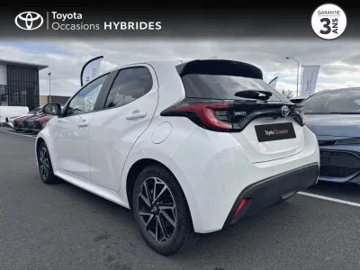 TOYOTA Yaris 116h Design 5p MY21 occasion 2022 - Photo 2