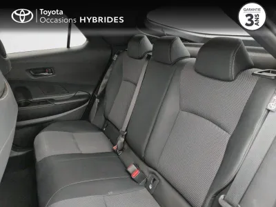 TOYOTA C-HR 1.8 140ch Collection NG23 occasion 2024 - Photo 4