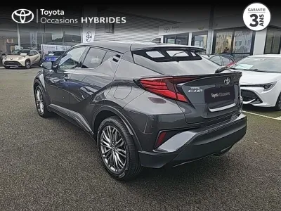 TOYOTA C-HR 122h Distinctive 2WD E-CVT MY22 occasion 2022 - Photo 2