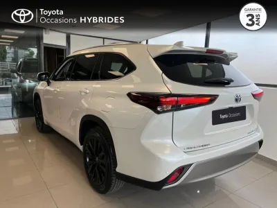 TOYOTA Highlander 2.5 Hybrid 248ch Lounge AWD-I MY24 occasion 2024 - Photo 2