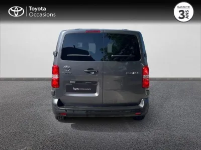TOYOTA PROACE Combi Medium 2.0 140 D-4D Dynamic Confort Clim. Arrière MC23 occasion 2024 - Photo 4