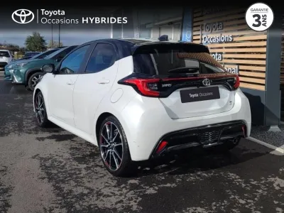 TOYOTA Yaris 116h GR Sport 5p MY22 occasion 2023 - Photo 2