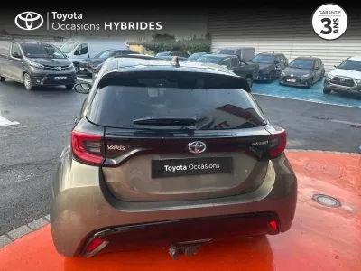 TOYOTA Yaris 116h Iconic 5p MY22 occasion 2023 - Photo 4