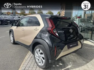 TOYOTA Aygo X 1.0 VVT-i 72ch Design occasion 2022 - Photo 2