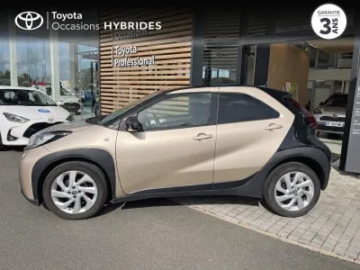 TOYOTA Aygo X 1.0 VVT-i 72ch Design occasion 2022 - Photo 3