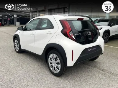 TOYOTA Aygo X 1.0 VVT-i 72ch Dynamic - TVA RECUP. occasion 2022 - Photo 2
