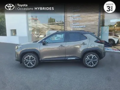 TOYOTA Yaris Cross 130h Collection MC24 occasion 2024 - Photo 3