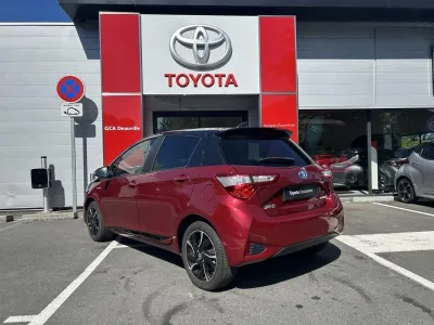 TOYOTA Yaris HSD 100h Collection 5p occasion 2018 - Photo 4