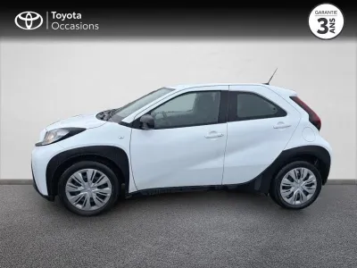 TOYOTA Aygo X 1.0 VVT-i 72ch Dynamic occasion 2022 - Photo 3