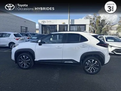 TOYOTA Yaris Cross 116h Design MY22 occasion 2023 - Photo 3