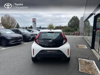 TOYOTA Aygo X 1.0 VVT-i 72ch Dynamic occasion 2022 - Photo 4