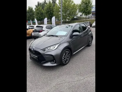 TOYOTA Yaris 116h Design 5p MY22 occasion 2022 - Photo 2