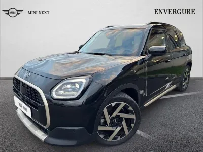 MINI Countryman C 170ch Favoured DKG7 occasion 2024 - Photo 1