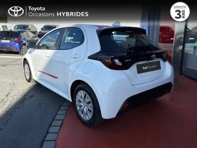 TOYOTA Yaris 116h Dynamic 5p MY22 occasion 2022 - Photo 2