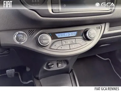 TOYOTA Yaris 110 VVT-i Design Y20 5p MY19 occasion 2019 - Photo 4