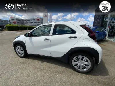 TOYOTA Aygo X 1.0 VVT-i 72ch Active Business occasion 2023 - Photo 2