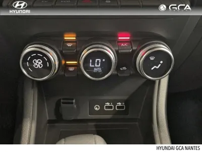 RENAULT Captur 1.6 E-Tech hybride 145ch Evolution occasion 2024 - Photo 3