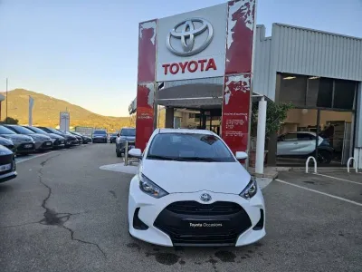 TOYOTA Yaris 116h Dynamic 5p MY22 occasion 2022 - Photo 1