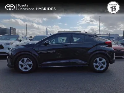 TOYOTA C-HR 122h Dynamic 2WD E-CVT RC18 occasion 2017 - Photo 3