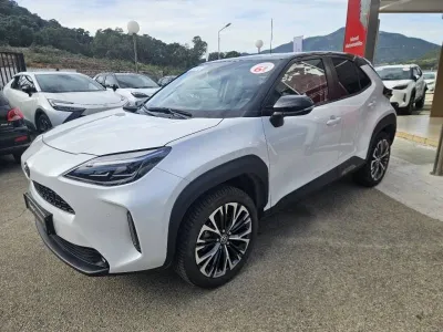 TOYOTA Yaris Cross 116h Collection AWD-i MY22 occasion 2023 - Photo 3