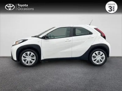 TOYOTA Aygo X 1.0 VVT-i 72ch Dynamic occasion 2022 - Photo 3