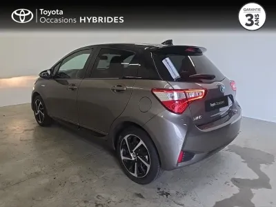 TOYOTA Yaris 100h Collection 5p RC19 occasion 2020 - Photo 2