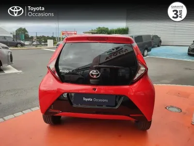 TOYOTA Aygo 1.0 VVT-i 72ch x-play 5P MY19 occasion 2021 - Photo 4