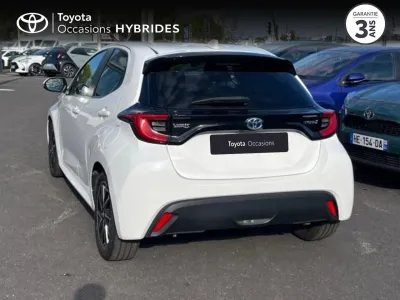 TOYOTA Yaris 116h Design 5p MY22 occasion 2022 - Photo 2