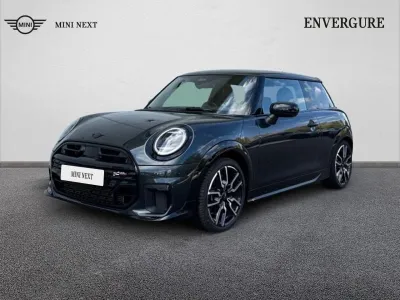 MINI Cooper 3 Portes C 156ch JCW DKG7 occasion 2024 - Photo 1
